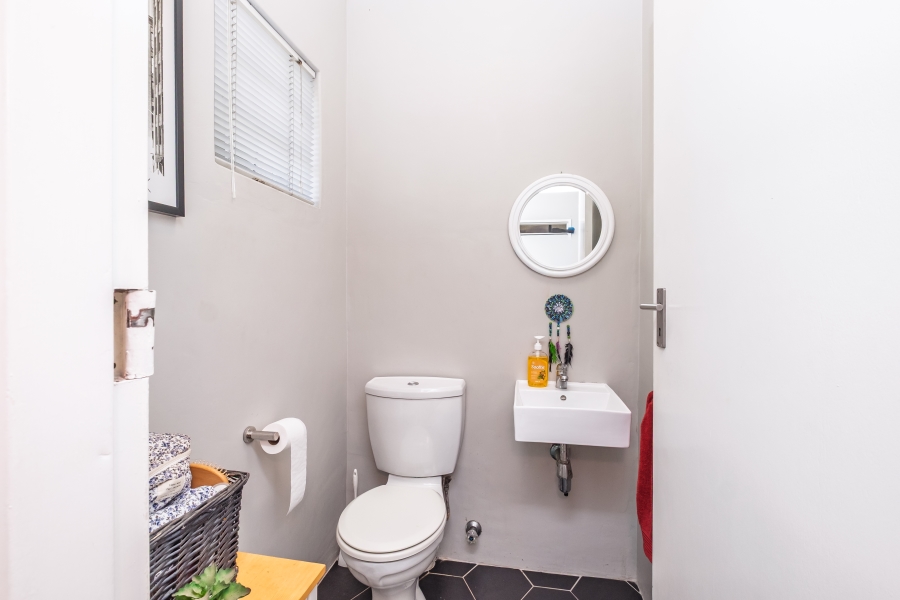 3 Bedroom Property for Sale in Rondebosch Western Cape